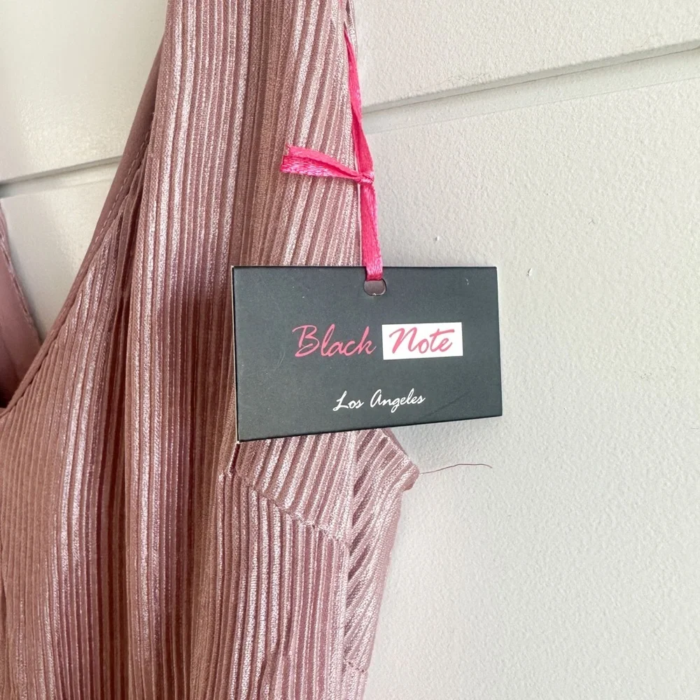 NWT - Black Note- Pink pleated Short Dress - Spaghetti Strap - Waist Tie- Size L - Picture 5 of 7